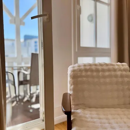 348, Seepark Apartment